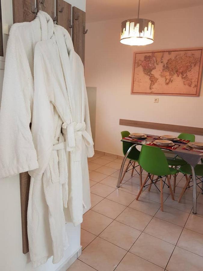 Queen Super Beauty Apartment Ioannina Buitenkant foto